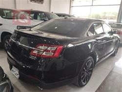 Ford Taurus